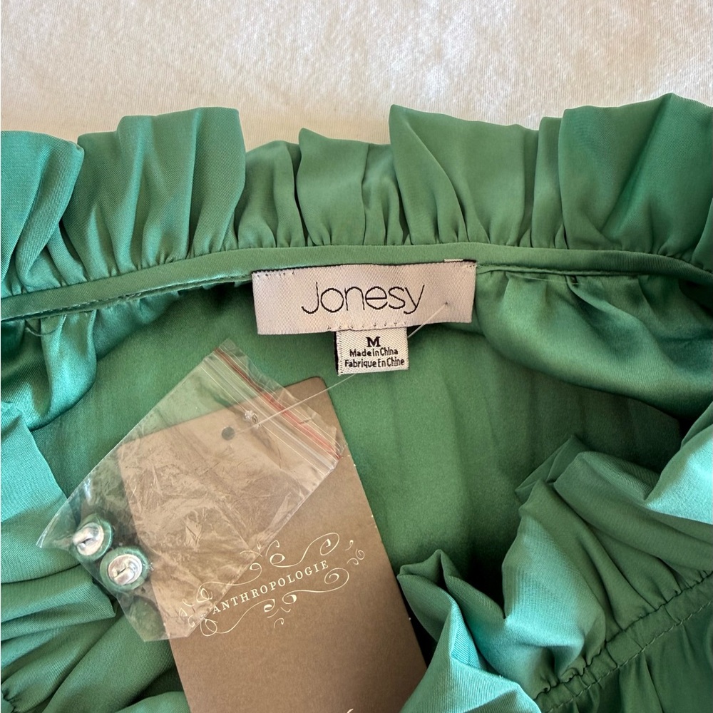 NWT Anthropologie Elegant, Silk, Green Ruffle Blouse - Picture 2 of 8